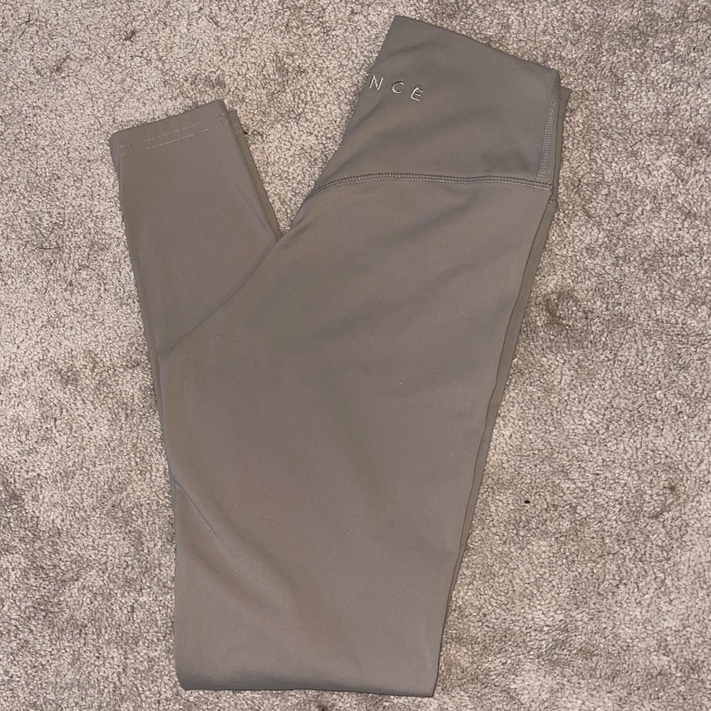 Balance Athletica- now known as Vitality- Cloud II Leggings
